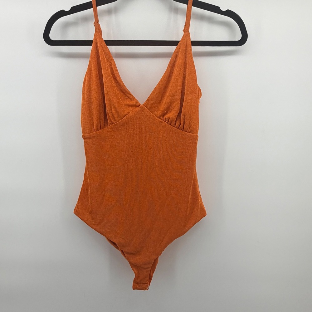Polly Orange Textured‎ Ribbed V-Neck Bodysuit Adjustable Straps Womens Size 4 US